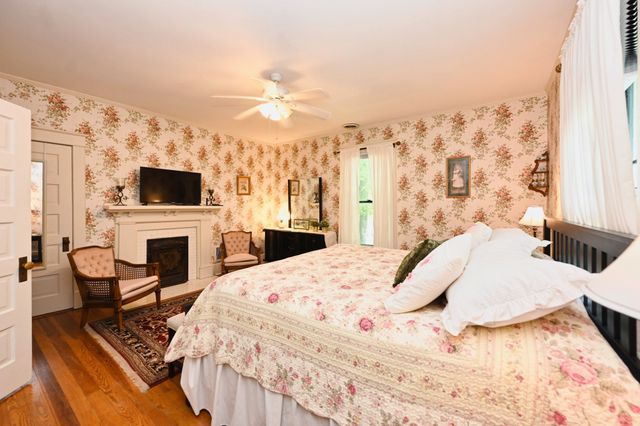 655 E Main St, Gallatin, TN 37066