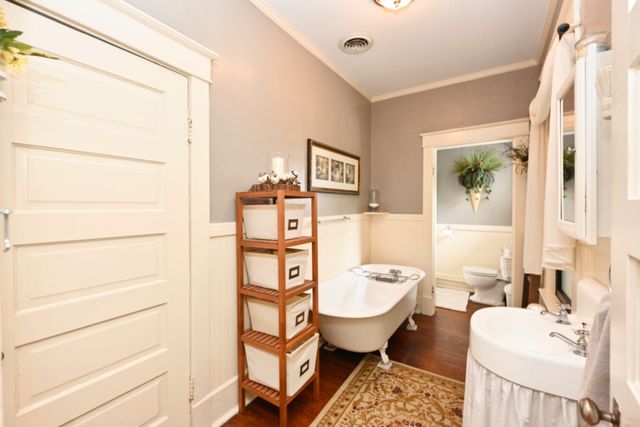 655 E Main St, Gallatin, TN 37066