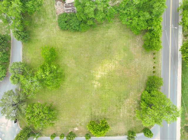 655 E Main St, Gallatin, TN 37066
