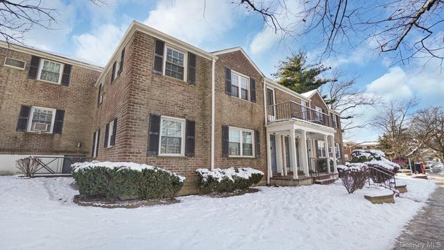 224-08 Horace Harding Lower, Oakland Gardens, NY 11364