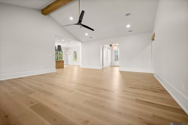 11079 Cessna St, Gonzales, LA 70737