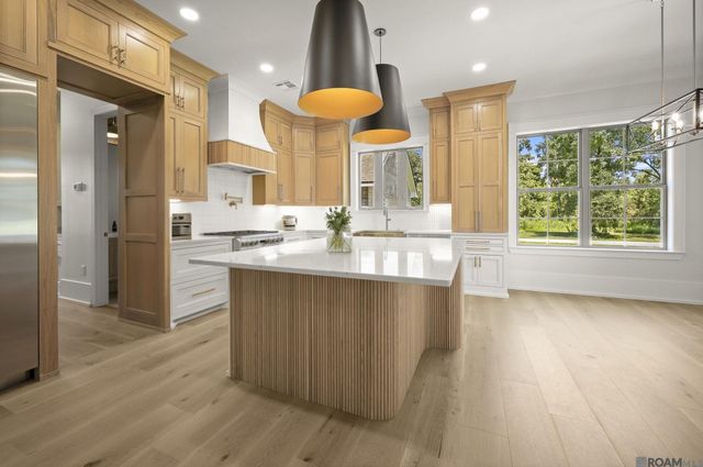 11079 Cessna St, Gonzales, LA 70737