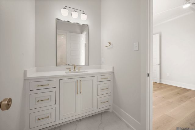 11079 Cessna St, Gonzales, LA 70737