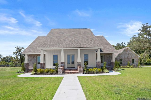 11079 Cessna St, Gonzales, LA 70737