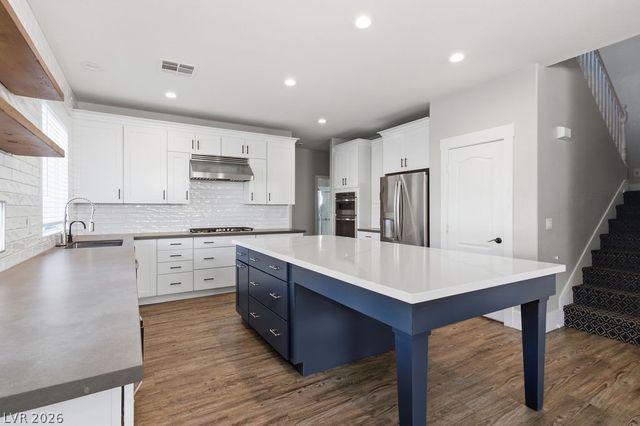 266 Single Petal Street, Henderson, NV 89074