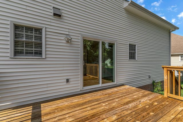 109 Edgeview Ct, Hendersonville, TN 37075