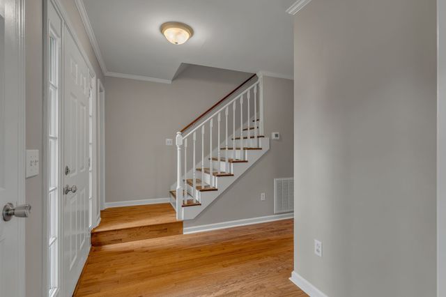 109 Edgeview Ct, Hendersonville, TN 37075