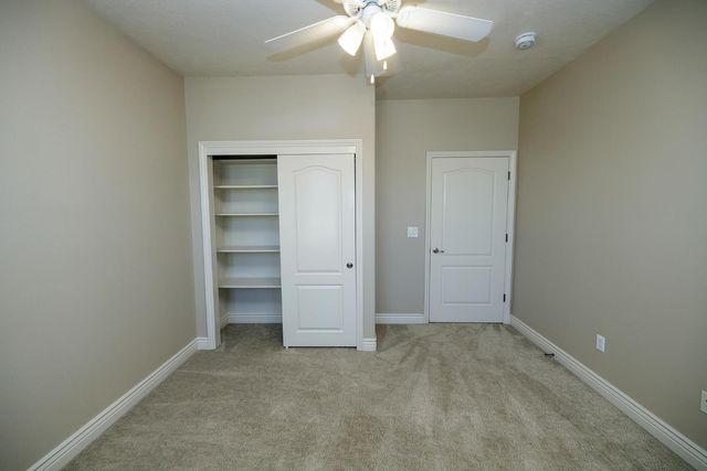 2505 Nathaniel Ct, Escalon, CA 95320