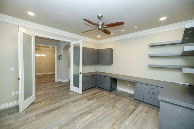 2505 Nathaniel Ct, Escalon, CA 95320