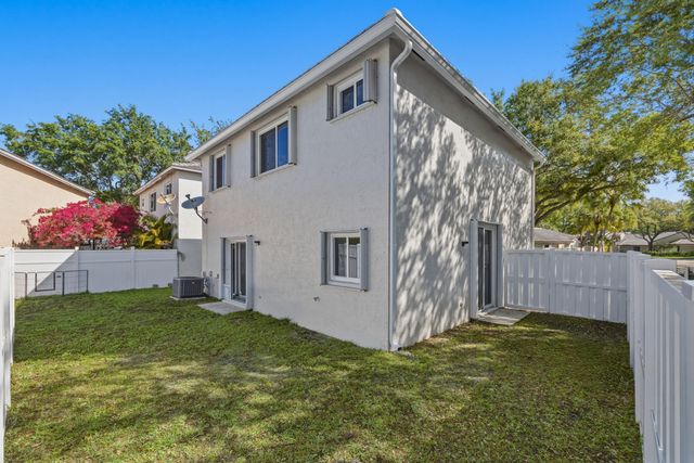 9829 NW 2nd Court, Plantation, FL 33324