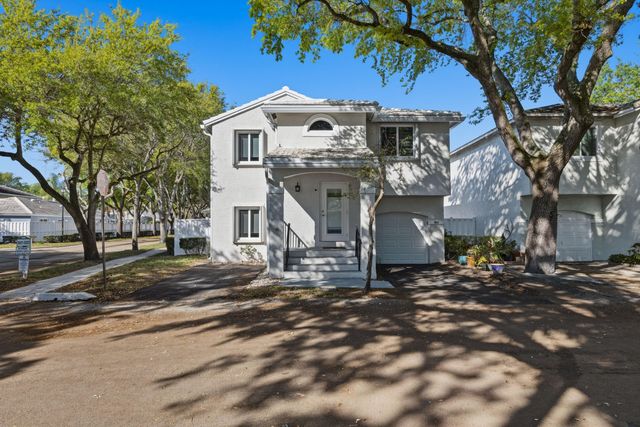 9829 NW 2nd Court, Plantation, FL 33324