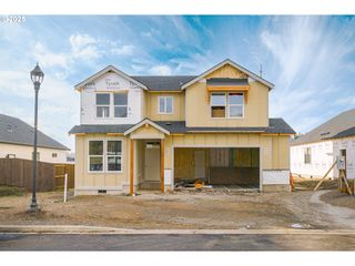 220 E 24TH Ave, La Center, WA 98629