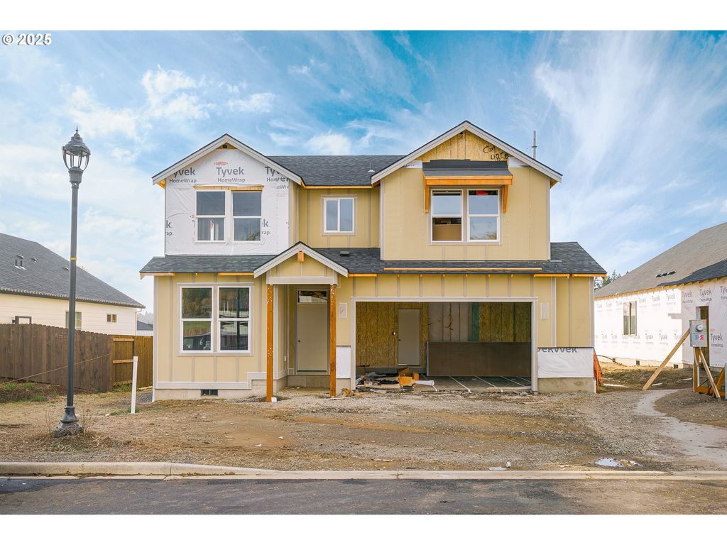 220 E 24TH Ave, La Center, WA 98629