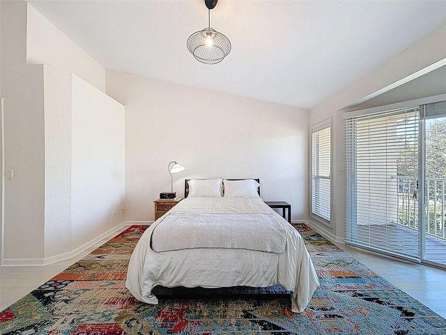 106 BRENT CIRCLE, Oldsmar, FL 34677