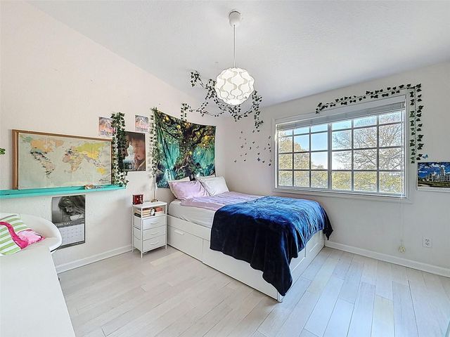 106 BRENT CIRCLE, Oldsmar, FL 34677