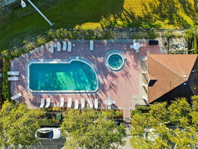 106 BRENT CIRCLE, Oldsmar, FL 34677