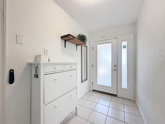 106 BRENT CIRCLE, Oldsmar, FL 34677