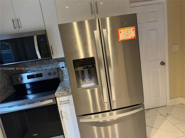 6308 Cleveland Street Main, Hollywood, FL 33024