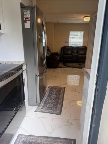6308 Cleveland Street Main, Hollywood, FL 33024