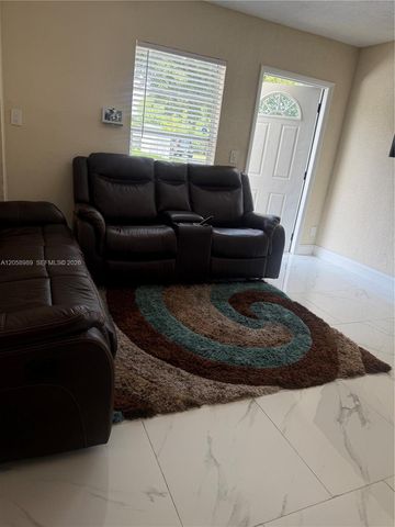 6308 Cleveland Street Main, Hollywood, FL 33024
