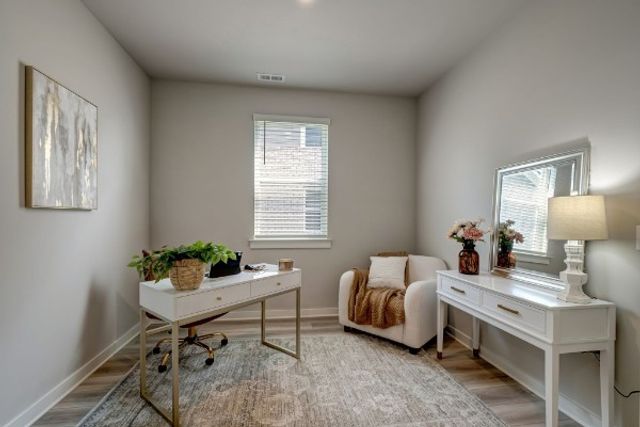 493 Golden Meadow Ln, Hendersonville, TN 37075