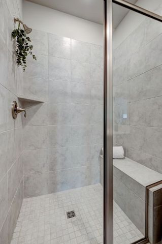 493 Golden Meadow Ln, Hendersonville, TN 37075