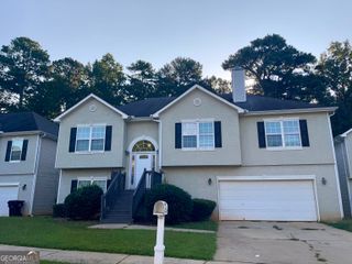 8262 Parkwood Place, Jonesboro, GA 30238