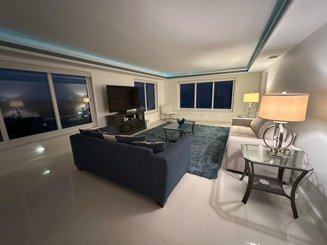 1151 N Fort Lauderdale Beach Boulevard 12A, Fort Lauderdale, FL 33304