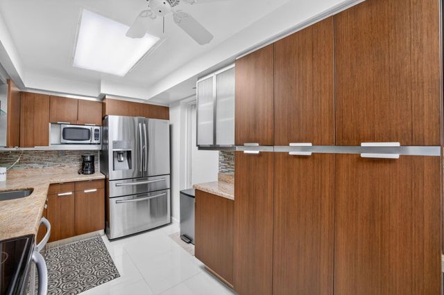 1151 N Fort Lauderdale Beach Boulevard 12A, Fort Lauderdale, FL 33304