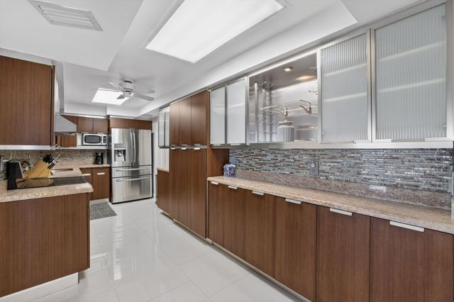 1151 N Fort Lauderdale Beach Boulevard 12A, Fort Lauderdale, FL 33304