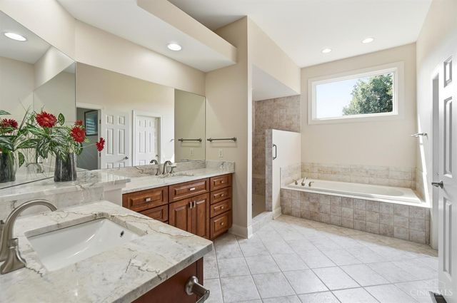 5518 Grand Legacy Drive, Hamilton Twp, OH 45039