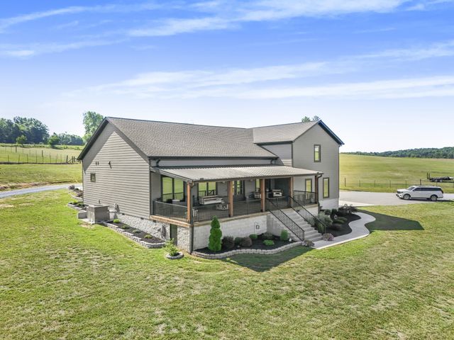 640 Riverview Estates Ln, Castalian Springs, TN 37031