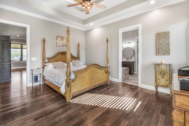 640 Riverview Estates Ln, Castalian Springs, TN 37031