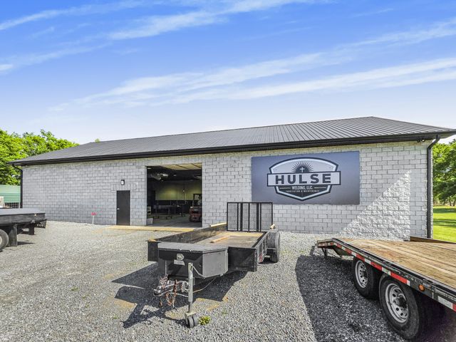 640 Riverview Estates Ln, Castalian Springs, TN 37031