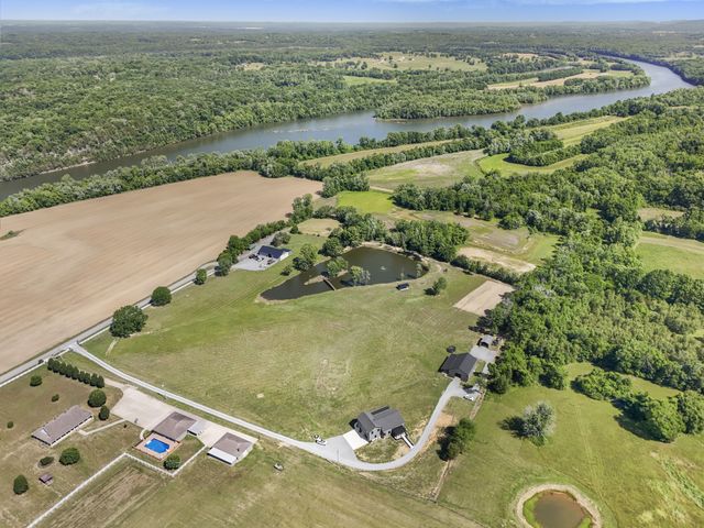 640 Riverview Estates Ln, Castalian Springs, TN 37031