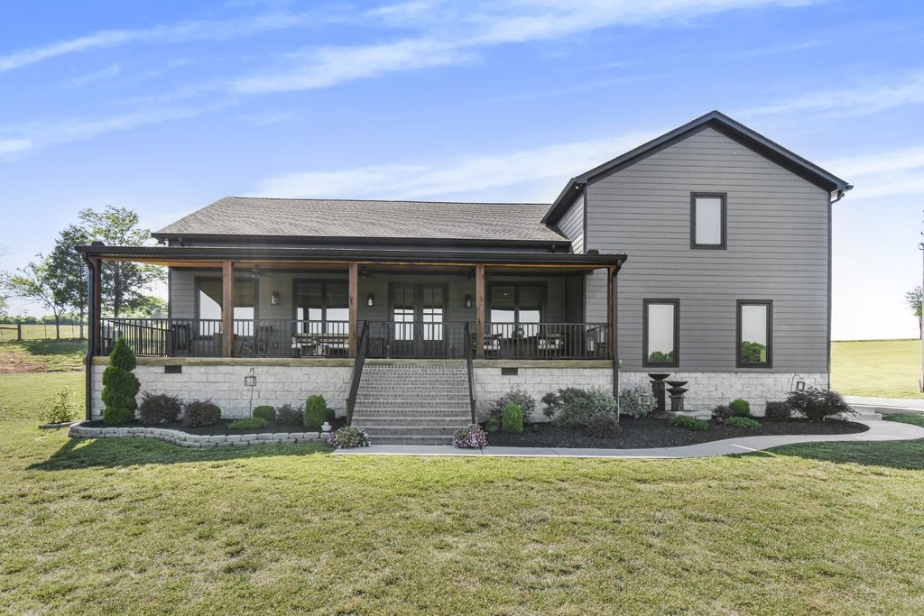 640 Riverview Estates Ln, Castalian Springs, TN 37031