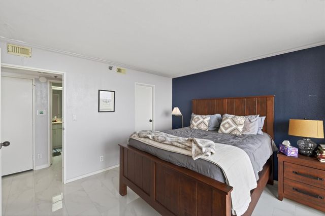 5220 Seawall Boulevard 735, Galveston, TX 77551
