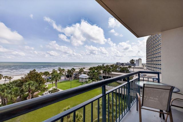 5220 Seawall Boulevard 735, Galveston, TX 77551