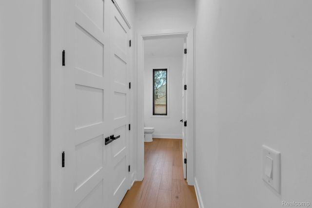 4546 Niagara Lane, Bloomfield Hills, MI 48301