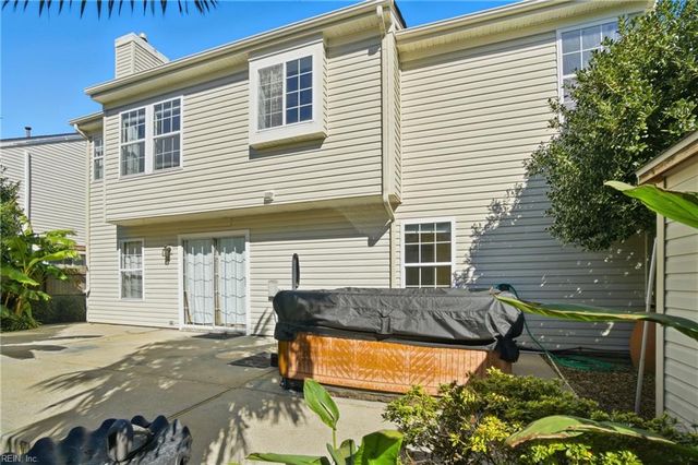 411 Prince Michael Ct CT, Chesapeake, VA 23320