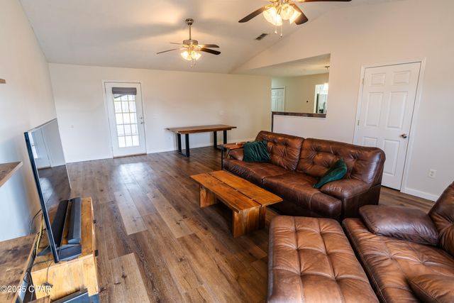 1103 Mississippi Avenue, Lynn Haven, FL 32444