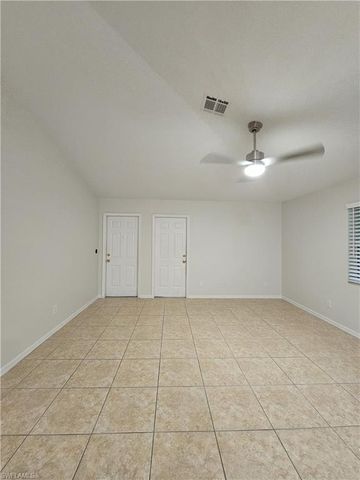 9209 Seville RD, Fort Myers, FL 33967