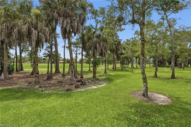 8045 Tiger CV 502, Naples, FL 34113