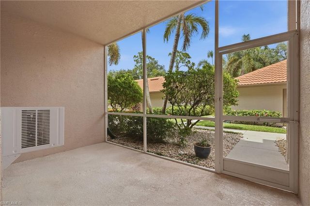 8045 Tiger CV 502, Naples, FL 34113