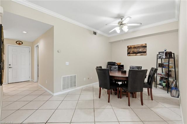 8045 Tiger CV 502, Naples, FL 34113