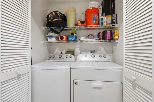 8045 Tiger CV 502, Naples, FL 34113