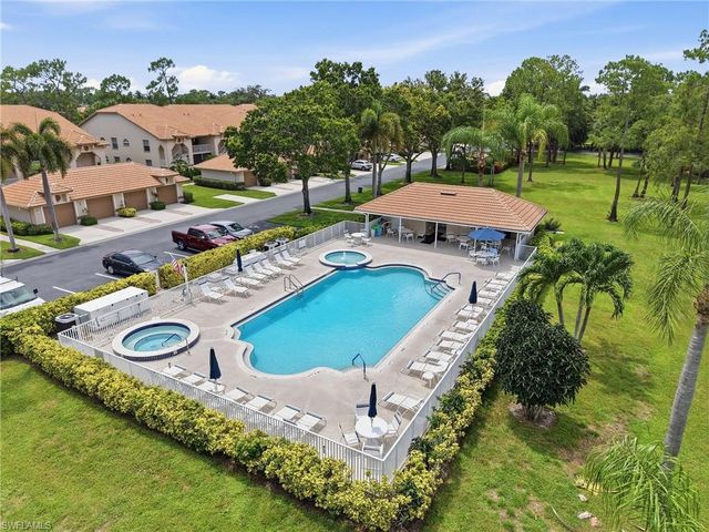 8045 Tiger CV 502, Naples, FL 34113