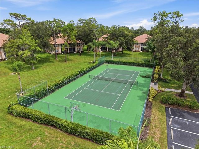 8045 Tiger CV 502, Naples, FL 34113
