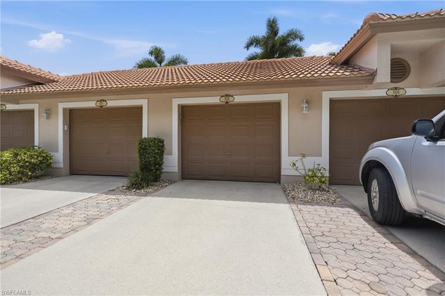 8045 Tiger CV 502, Naples, FL 34113
