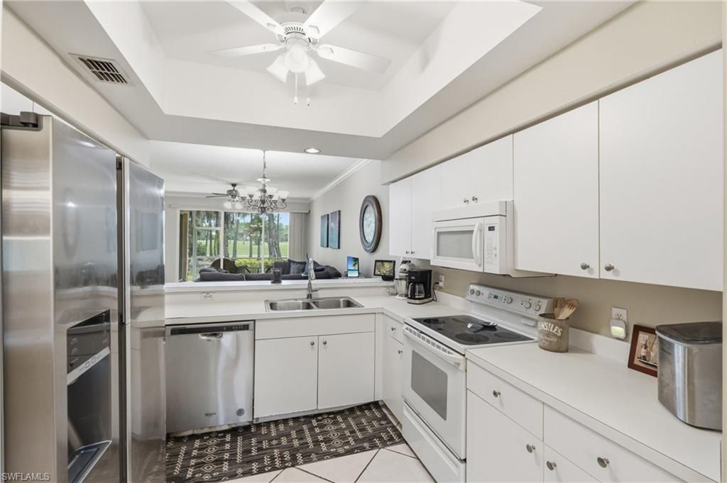 8045 Tiger CV 502, Naples, FL 34113